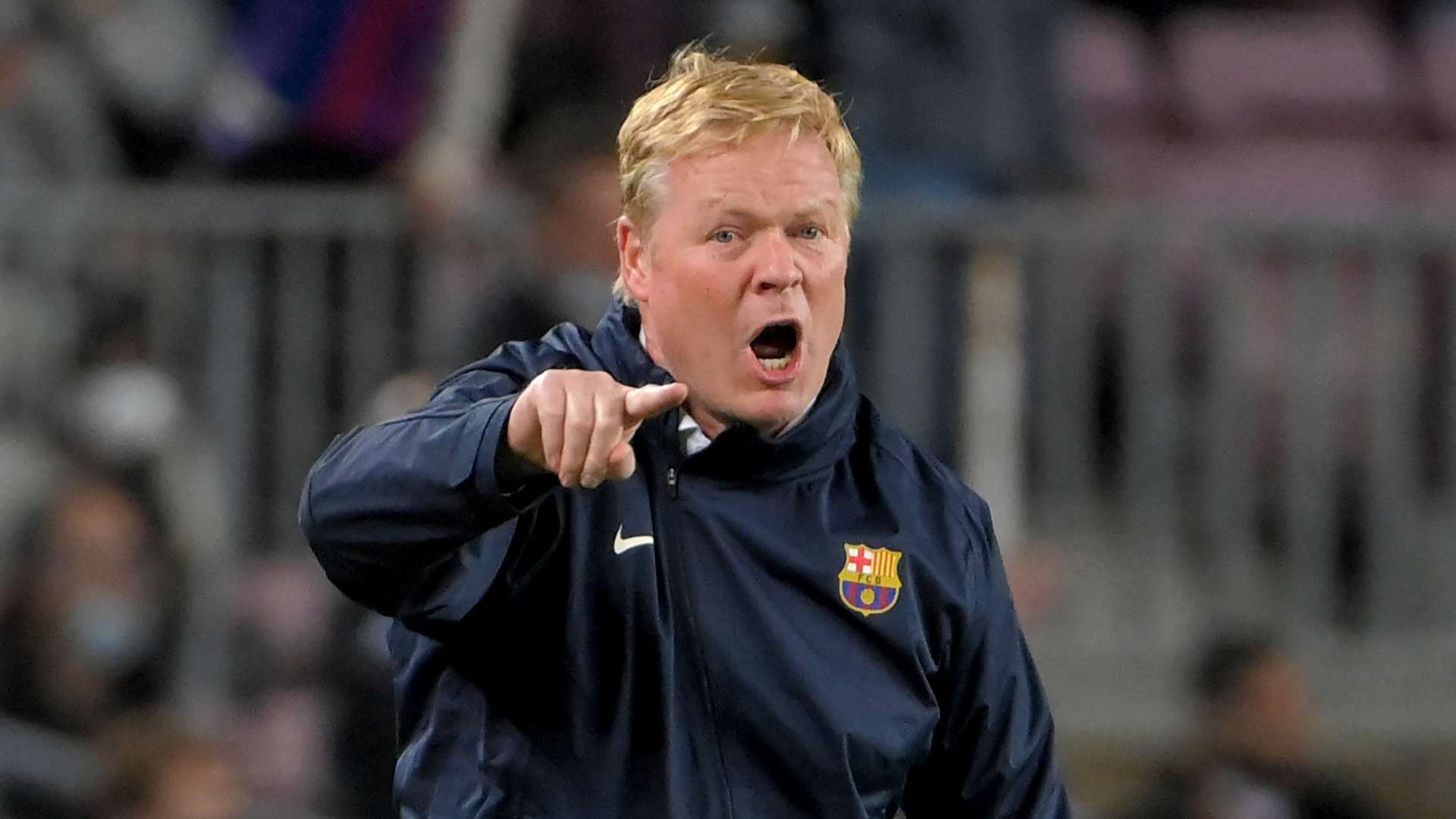 球和中距离 球和中距离